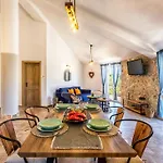 Heritage Supetar